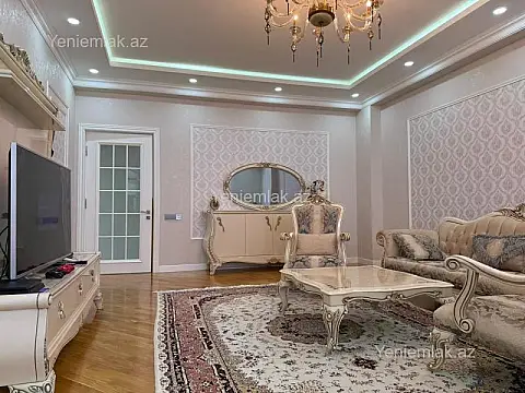 Satılır 3 otaqlı yeni tikili 160 m²