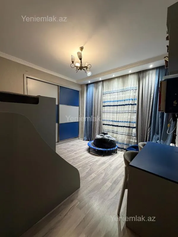 Satılır 4 otaqlı yeni tikili 149 m²