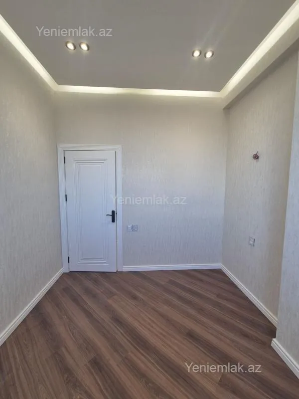 Satılır 2 otaqlı yeni tikili 42 m²