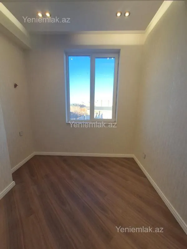 Satılır 2 otaqlı yeni tikili 42 m²