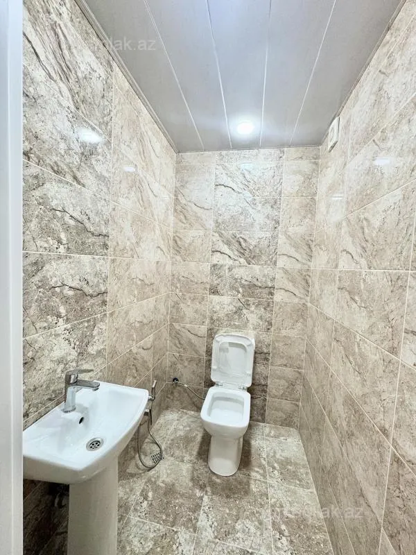 Satılır 3 otaqlı yeni tikili 123 m²