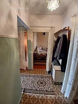 Satılır 3 otaqlı köhnə tikili 80 m²