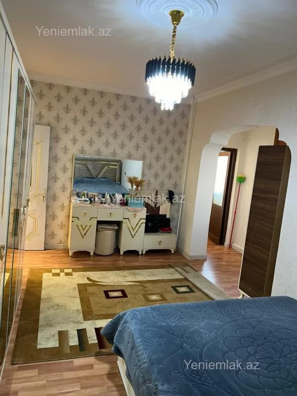 Satılır 3 otaqlı köhnə tikili 85 m²