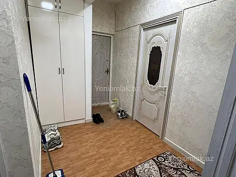 Satılır 3 otaqlı köhnə tikili 85 m²