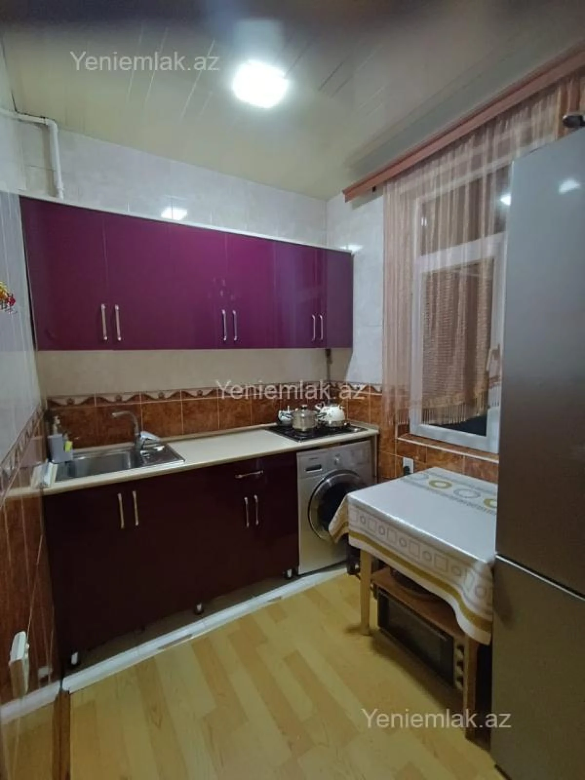 Satılır 3 otaqlı köhnə tikili 60 m²