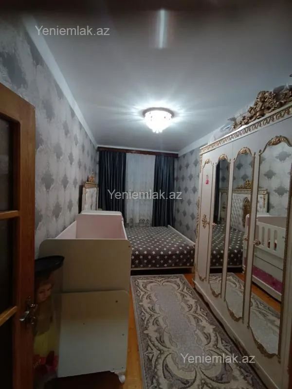 Satılır 3 otaqlı köhnə tikili 60 m²