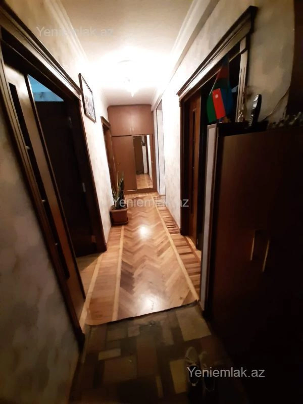 Satılır 3 otaqlı köhnə tikili 85 m²