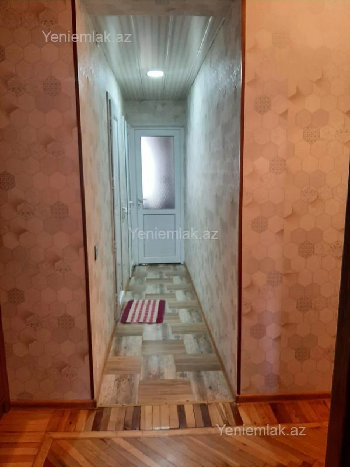 Satılır 3 otaqlı köhnə tikili 85 m²