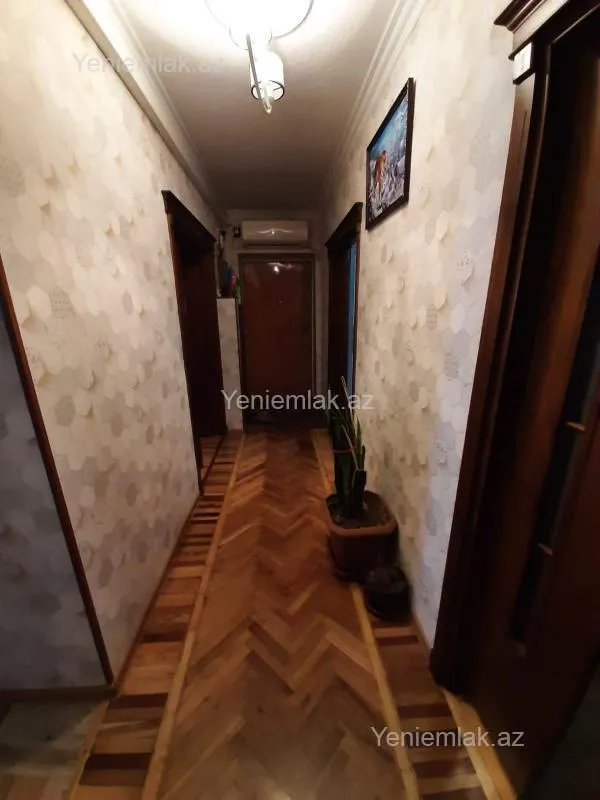 Satılır 3 otaqlı köhnə tikili 85 m²