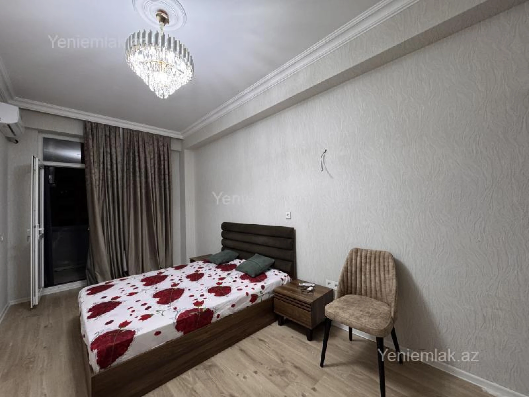 Satılır 2 otaqlı yeni tikili 75 m²
