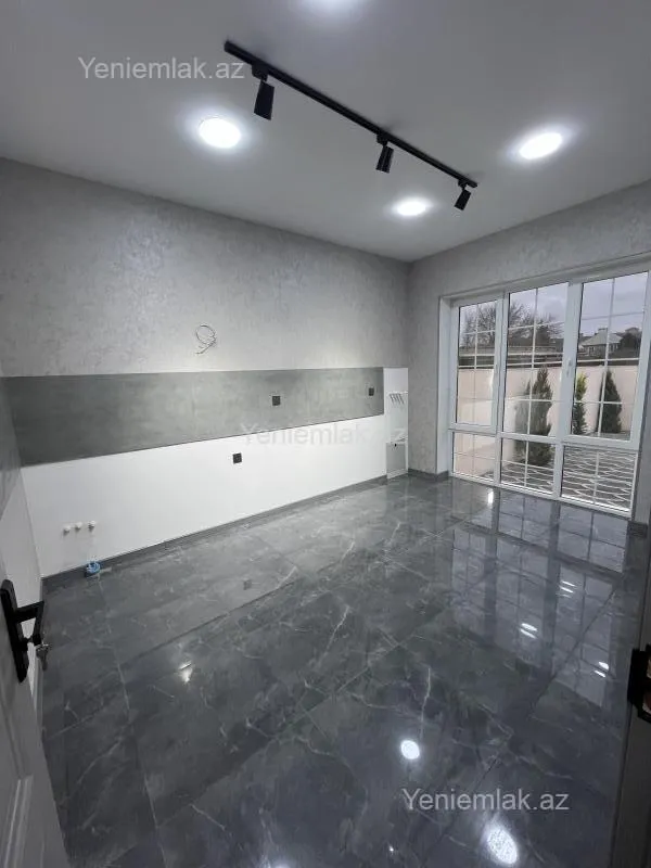 Satılır 4 otaqlı həyət evi 120 m²