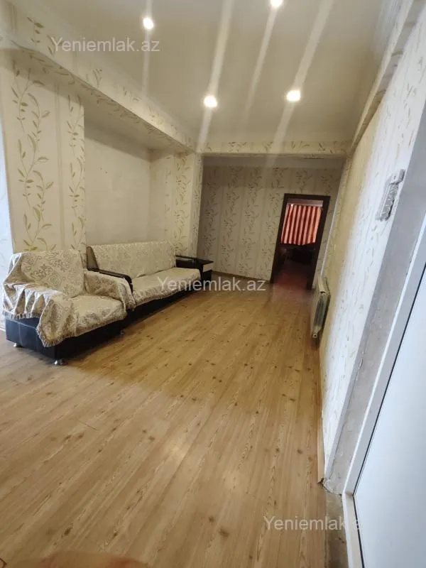 Satılır 4 otaqlı yeni tikili 165 m²