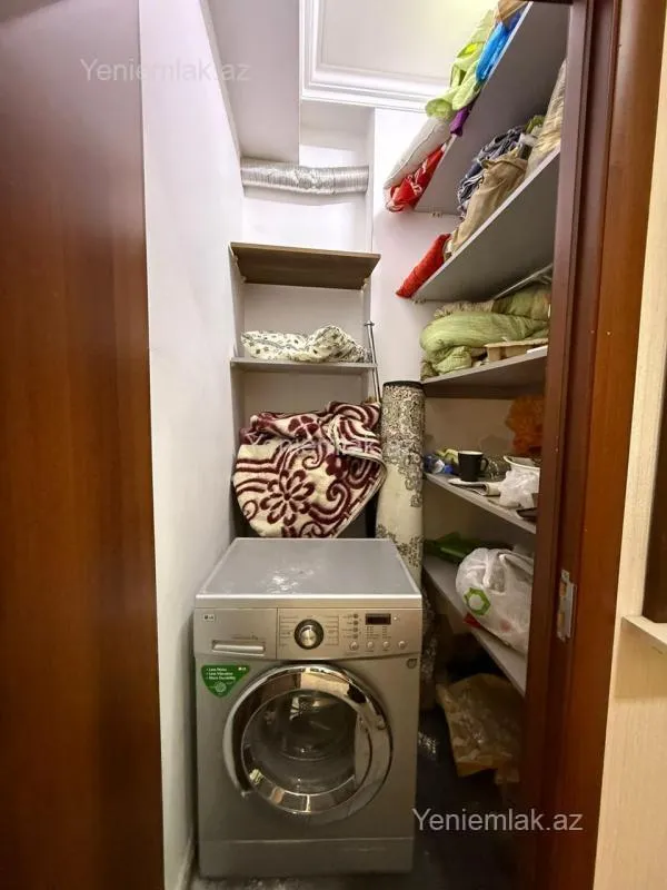 Satılır 2 otaqlı yeni tikili 60 m²