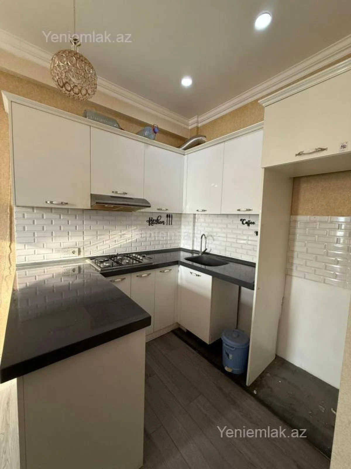 Satılır 2 otaqlı yeni tikili 60 m²