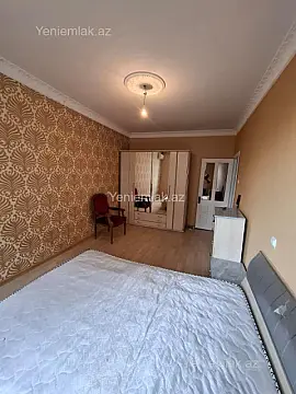 Satılır 2 otaqlı köhnə tikili 55 m²