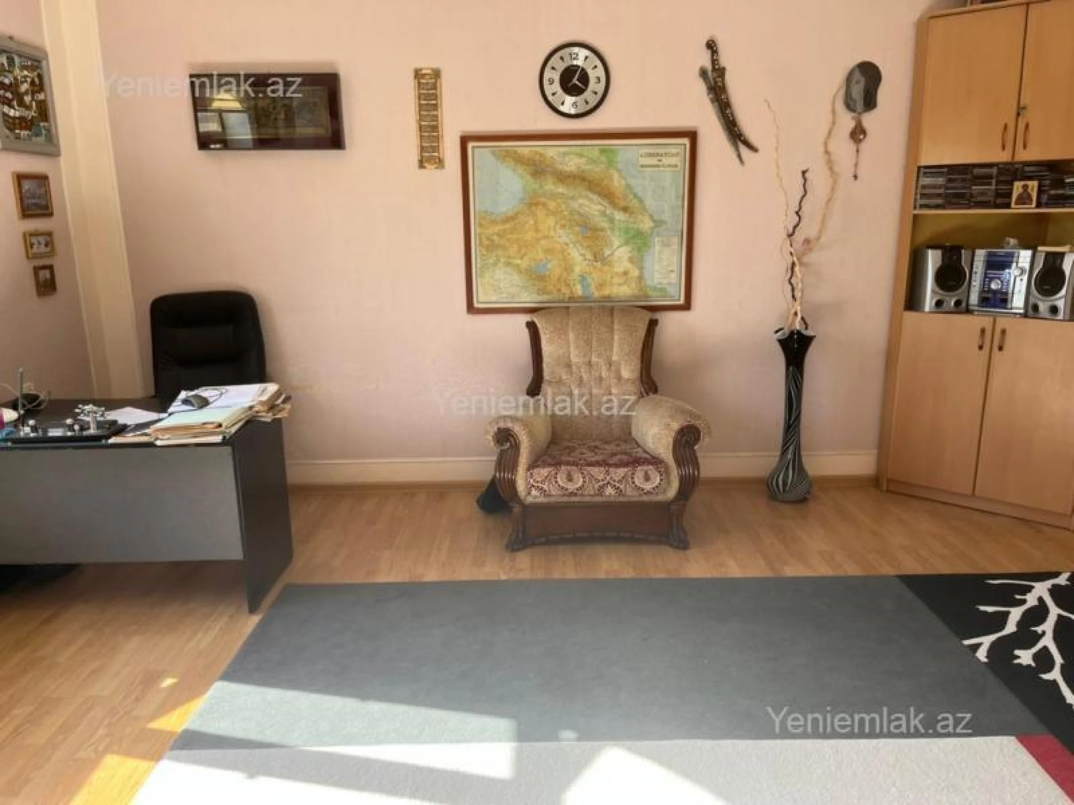 Satılır 5 otaqlı həyət evi 172 m²