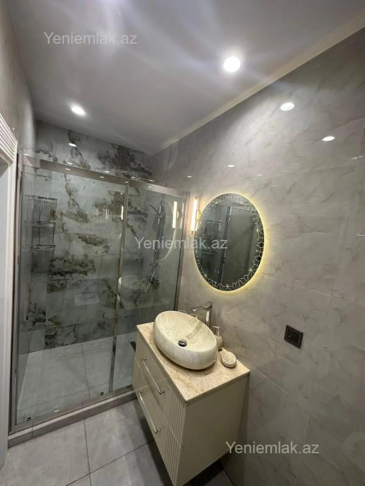 Satılır 2 otaqlı yeni tikili 74 m²
