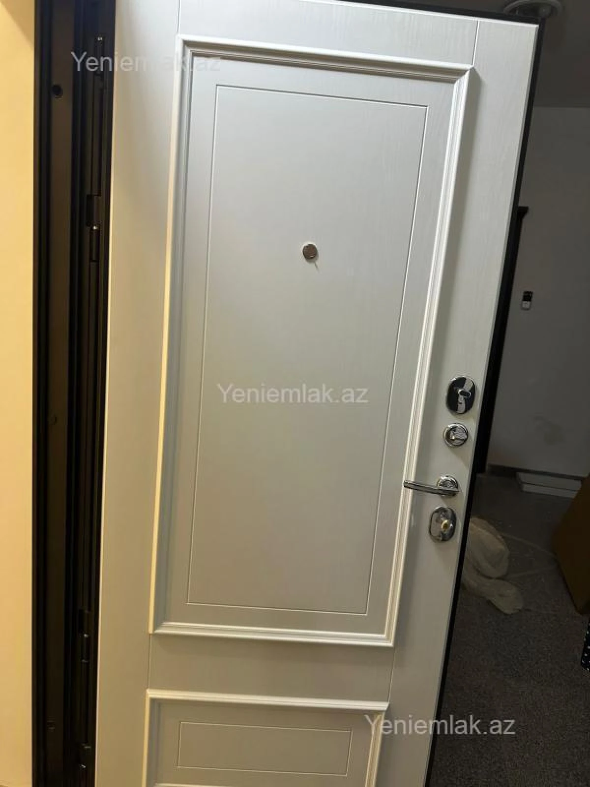 Satılır 2 otaqlı yeni tikili 74 m²