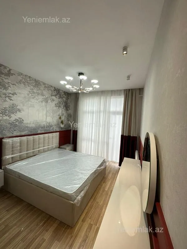 Satılır 2 otaqlı yeni tikili 74 m²