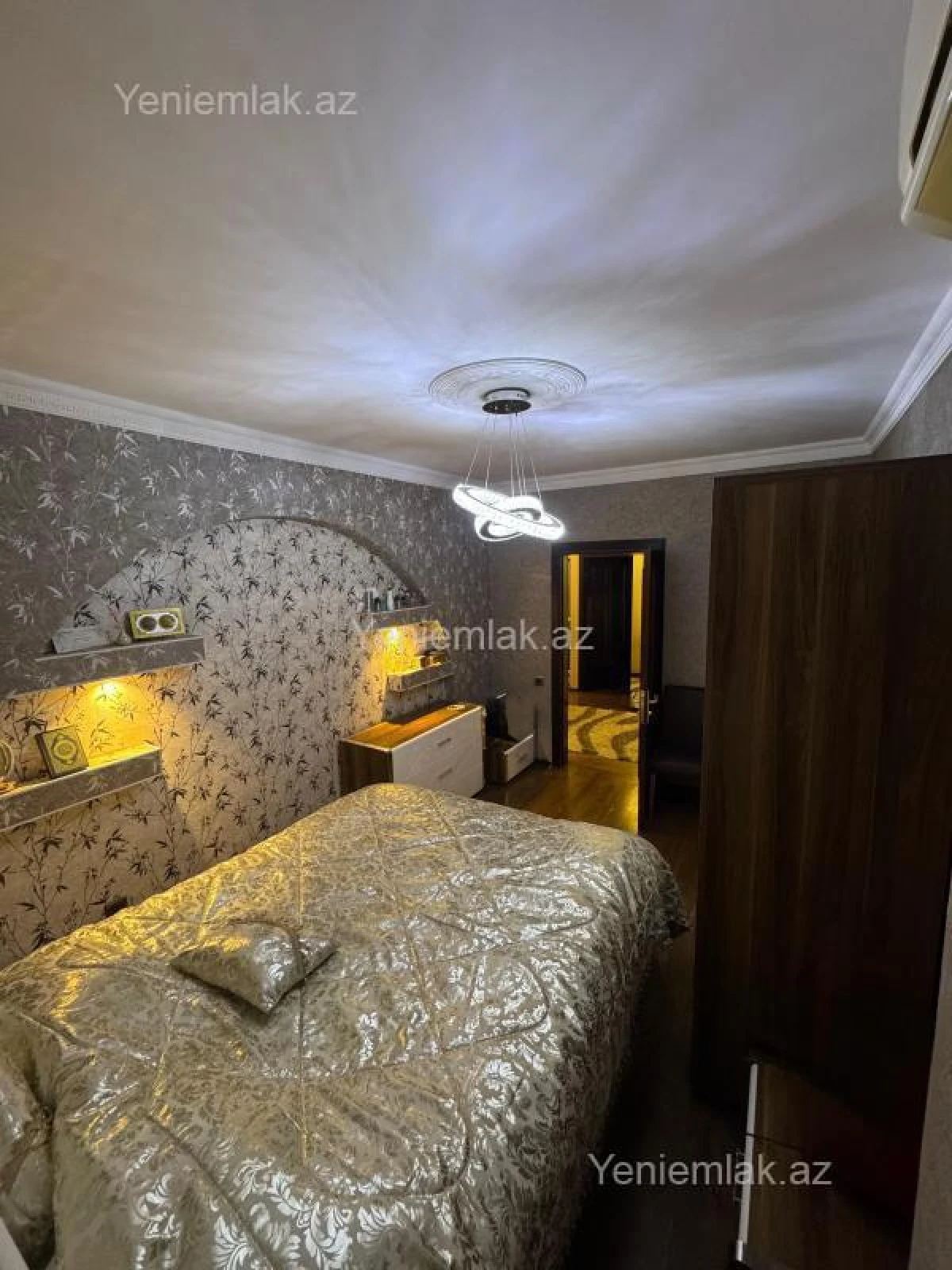 Satılır 3 otaqlı köhnə tikili 84 m²