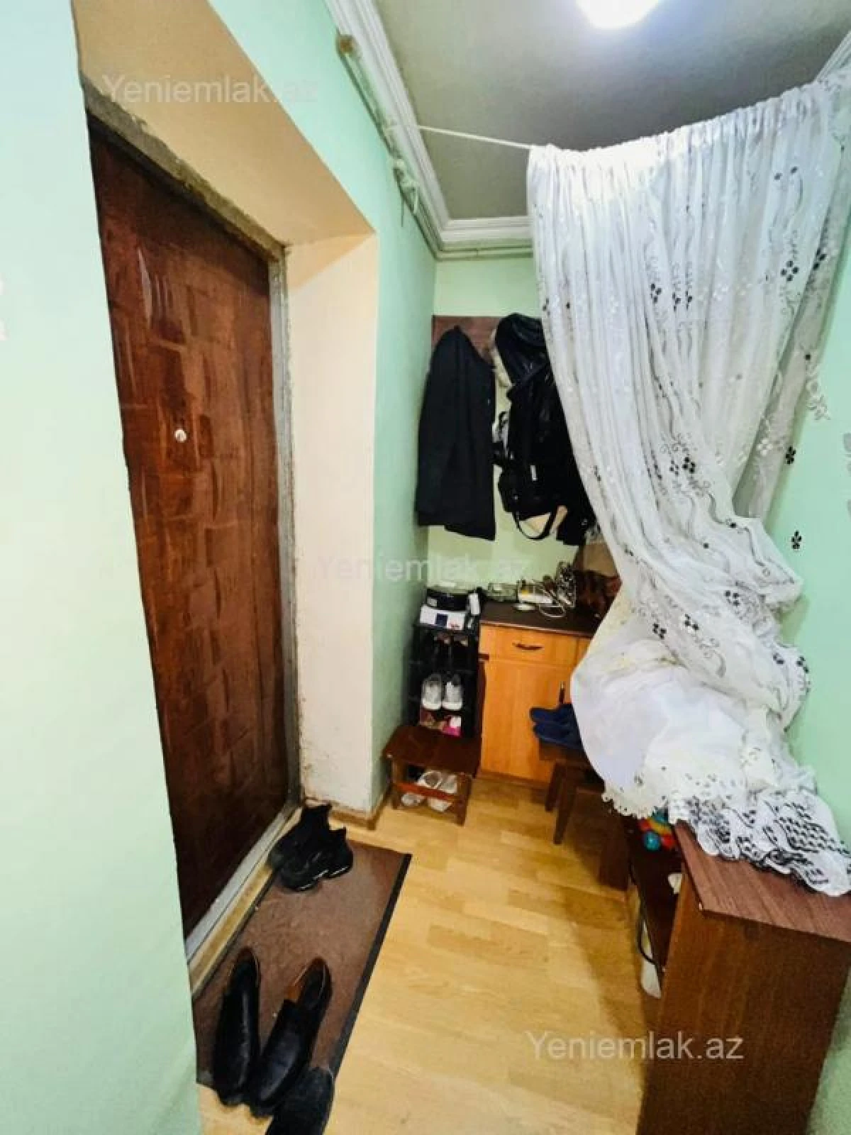 Satılır 2 otaqlı köhnə tikili 50 m²