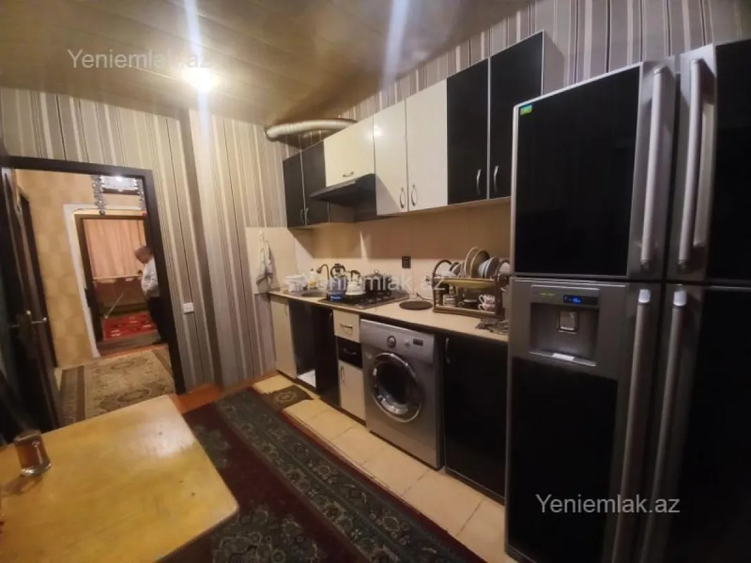 Satılır 3 otaqlı köhnə tikili 68 m²