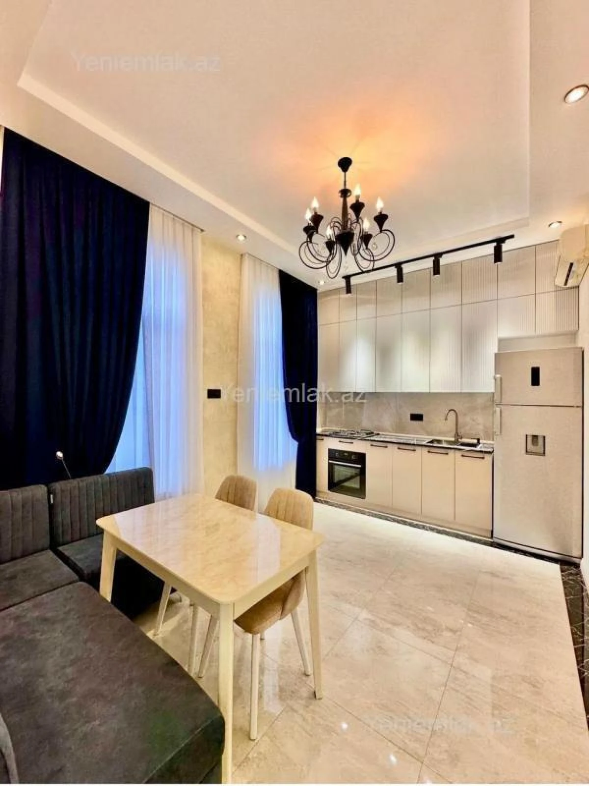 Satılır 4 otaqlı həyət evi 160 m²