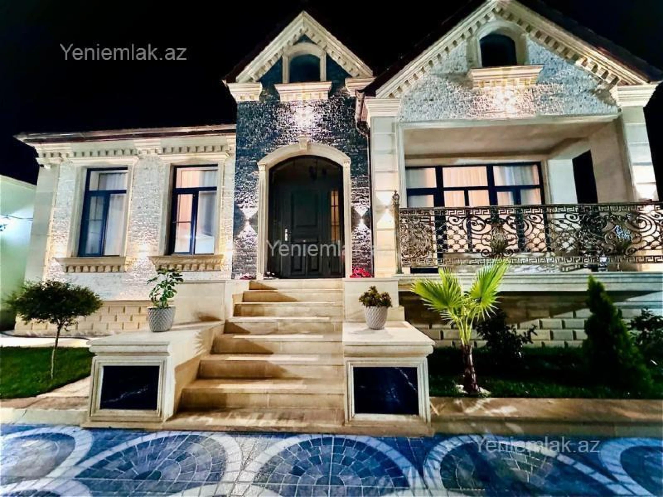 Satılır 4 otaqlı həyət evi 160 m²