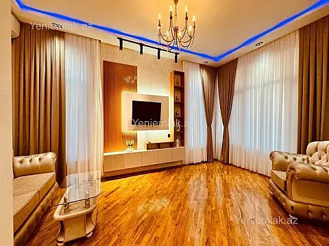 Satılır 4 otaqlı həyət evi 160 m²