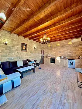 Satılır 4 otaqlı həyət evi 160 m²
