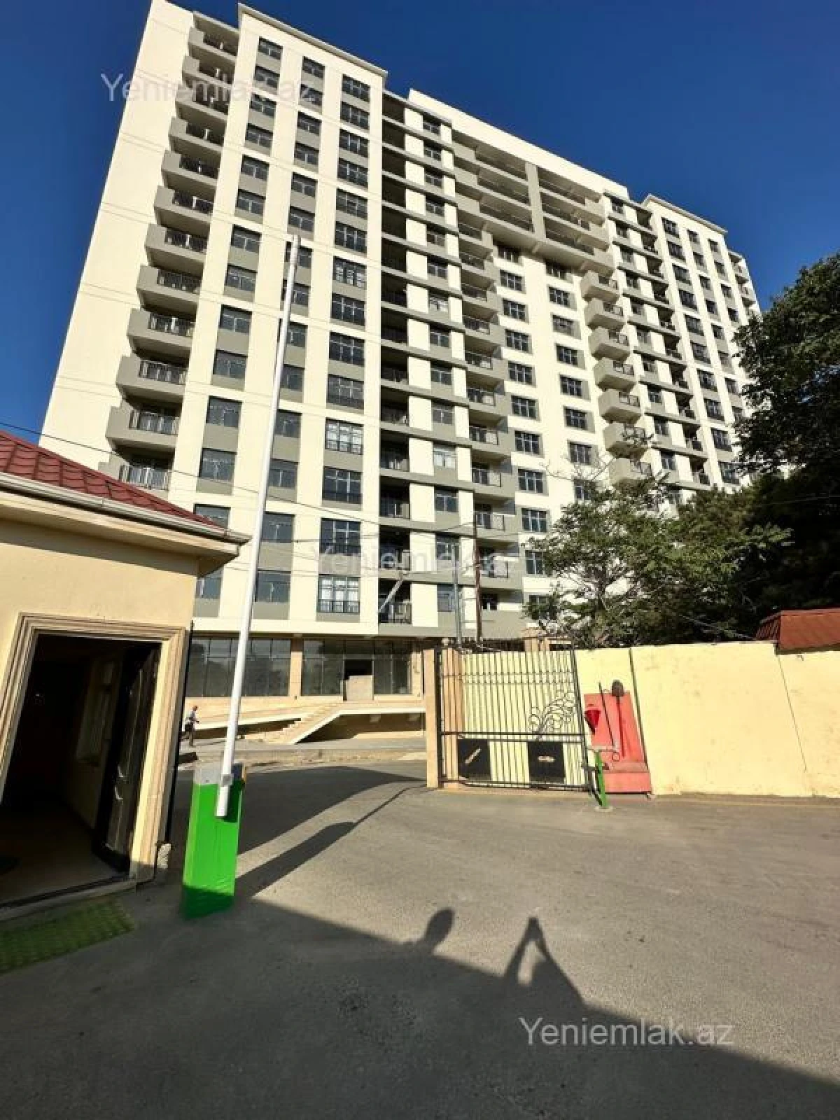 Satılır 2 otaqlı yeni tikili 85 m²