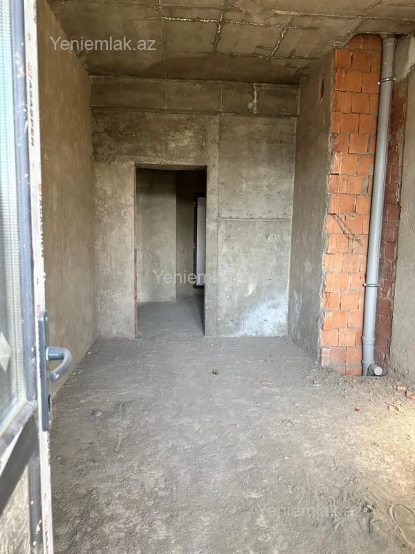 Satılır 2 otaqlı yeni tikili 85 m²