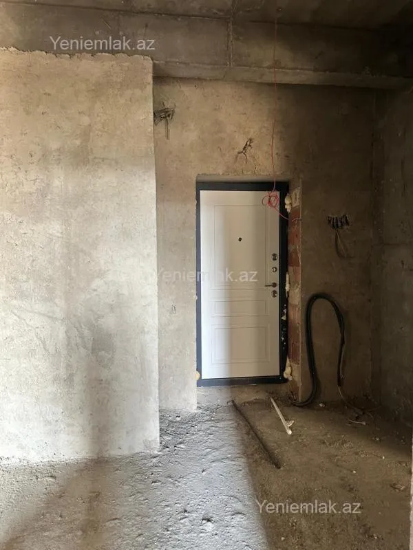 Satılır 2 otaqlı yeni tikili 85 m²