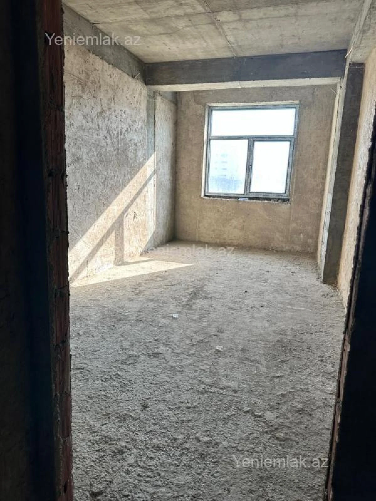 Satılır 2 otaqlı yeni tikili 85 m²