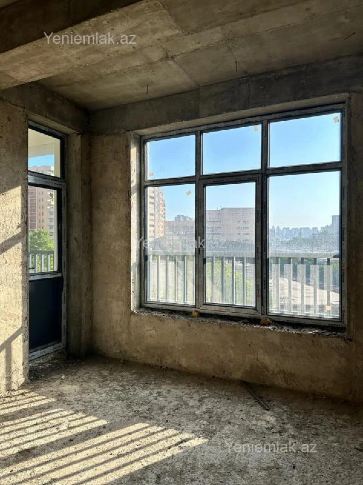 Satılır 2 otaqlı yeni tikili 85 m²