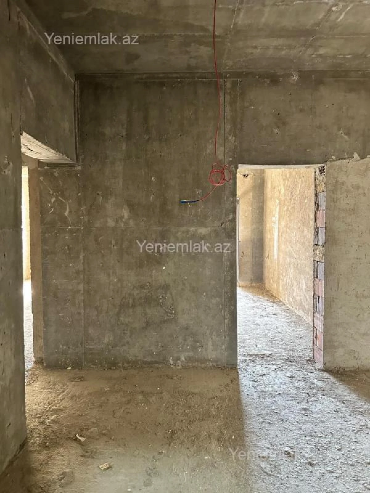 Satılır 2 otaqlı yeni tikili 85 m²