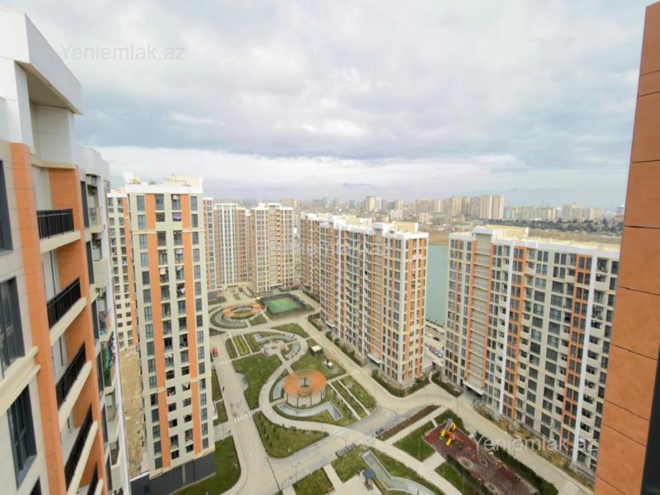 Satılır 2 otaqlı yeni tikili 62.6 m²