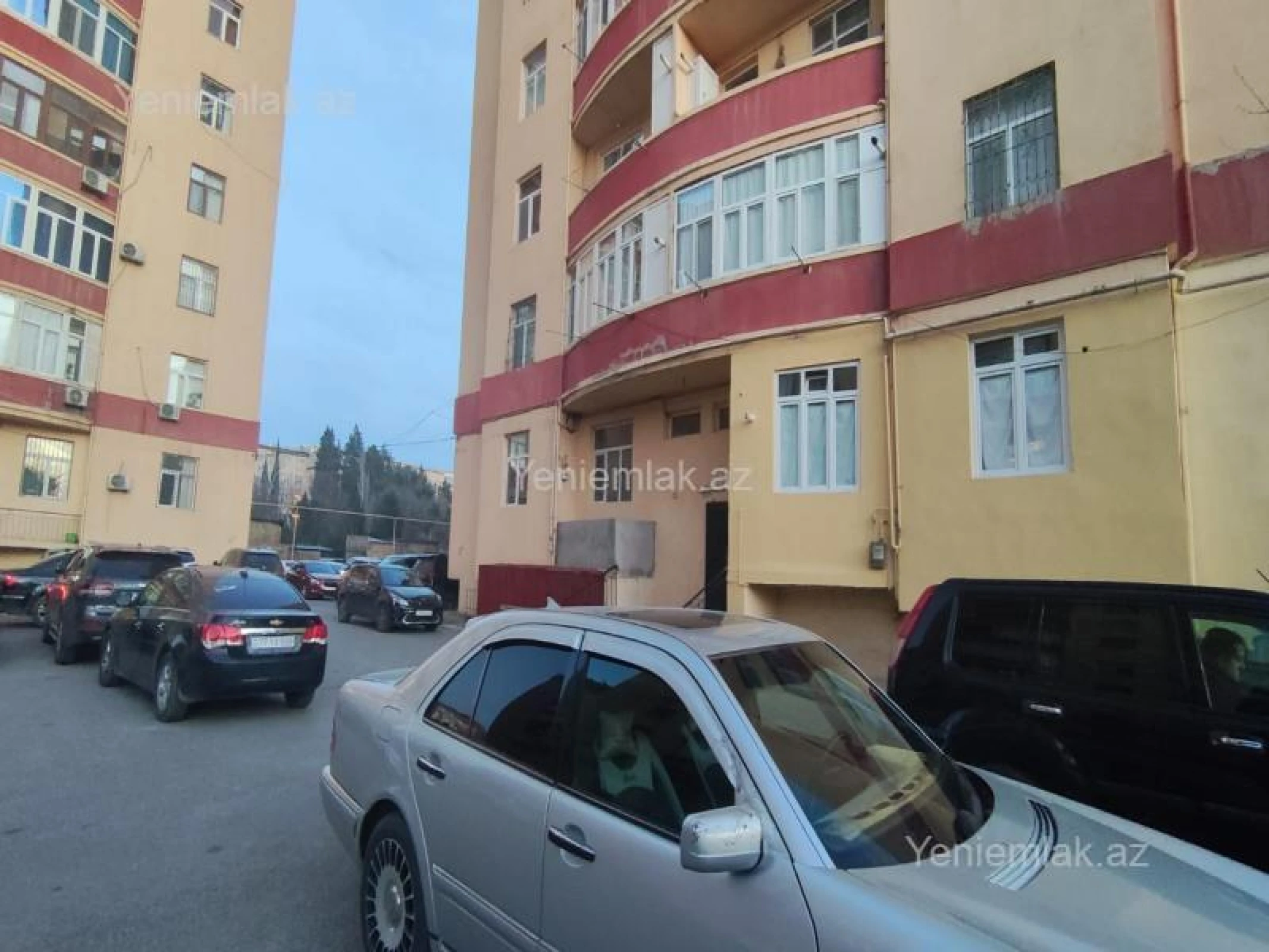 Satılır 3 otaqlı yeni tikili 104 m²