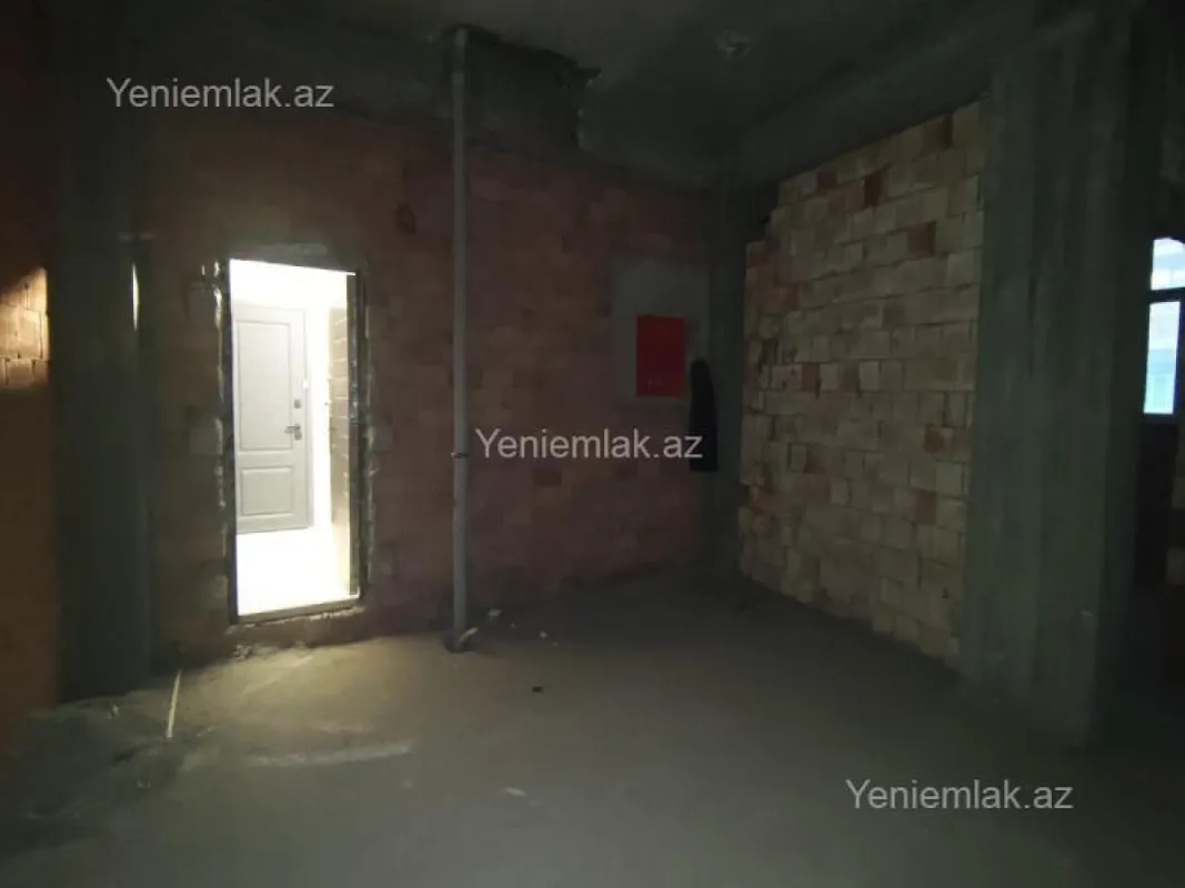 Satılır 3 otaqlı yeni tikili 104 m²