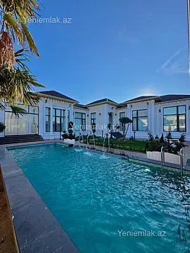 Satılır 5 otaqlı həyət evi 250 m²