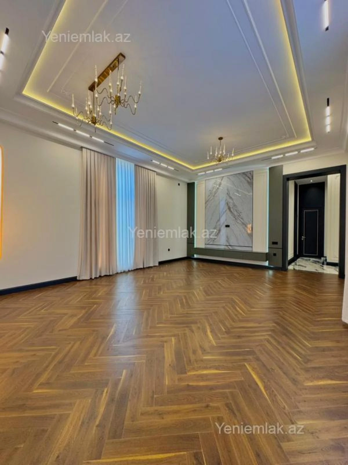 Satılır 5 otaqlı həyət evi 250 m²