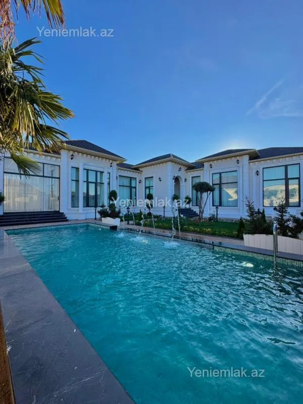 Satılır 5 otaqlı həyət evi 250 m²