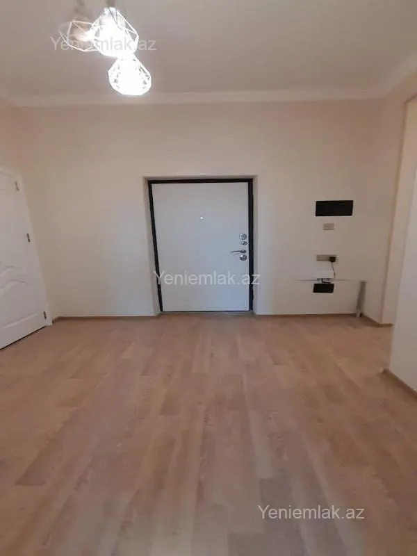 Satılır 3 otaqlı yeni tikili 90 m²