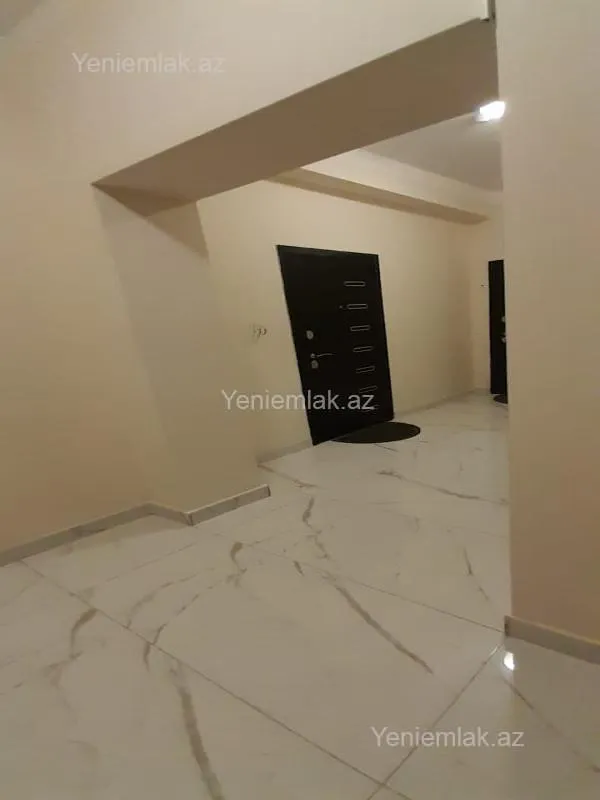 Satılır 3 otaqlı yeni tikili 90 m²
