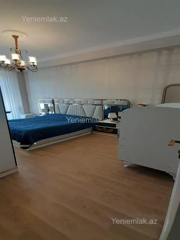 Satılır 3 otaqlı yeni tikili 90 m²