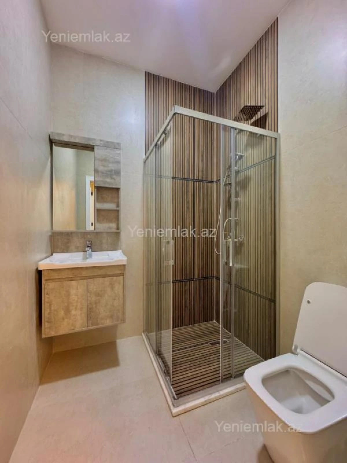 Satılır 4 otaqlı həyət evi 170 m²