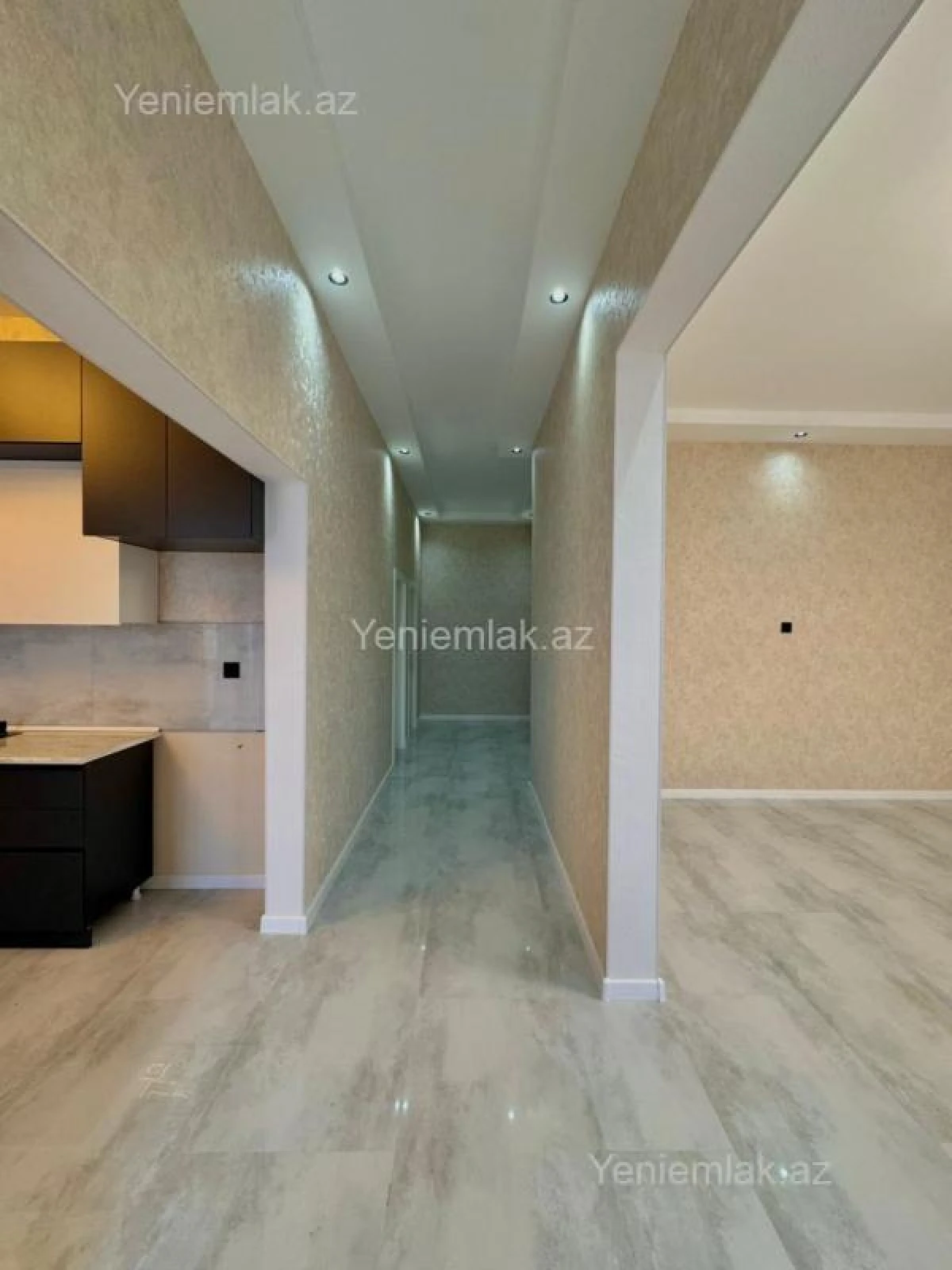 Satılır 4 otaqlı həyət evi 170 m²