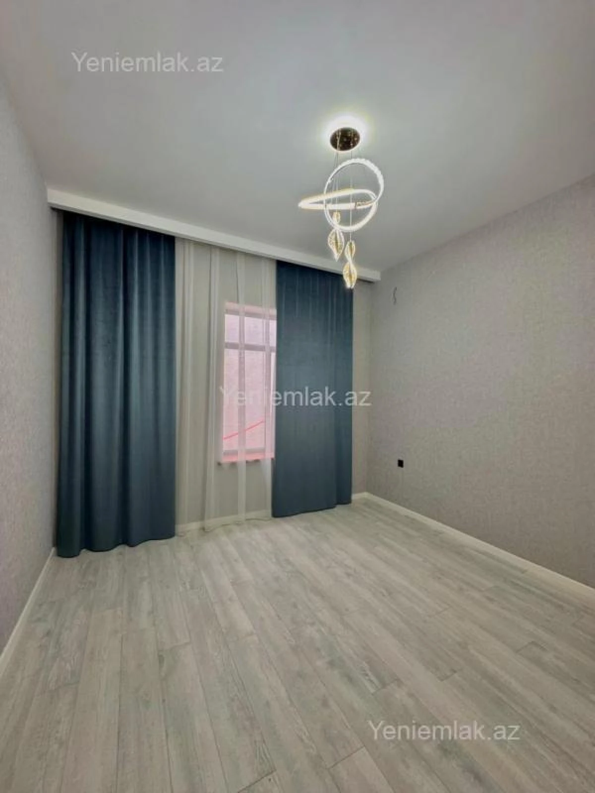 Satılır 4 otaqlı həyət evi 170 m²