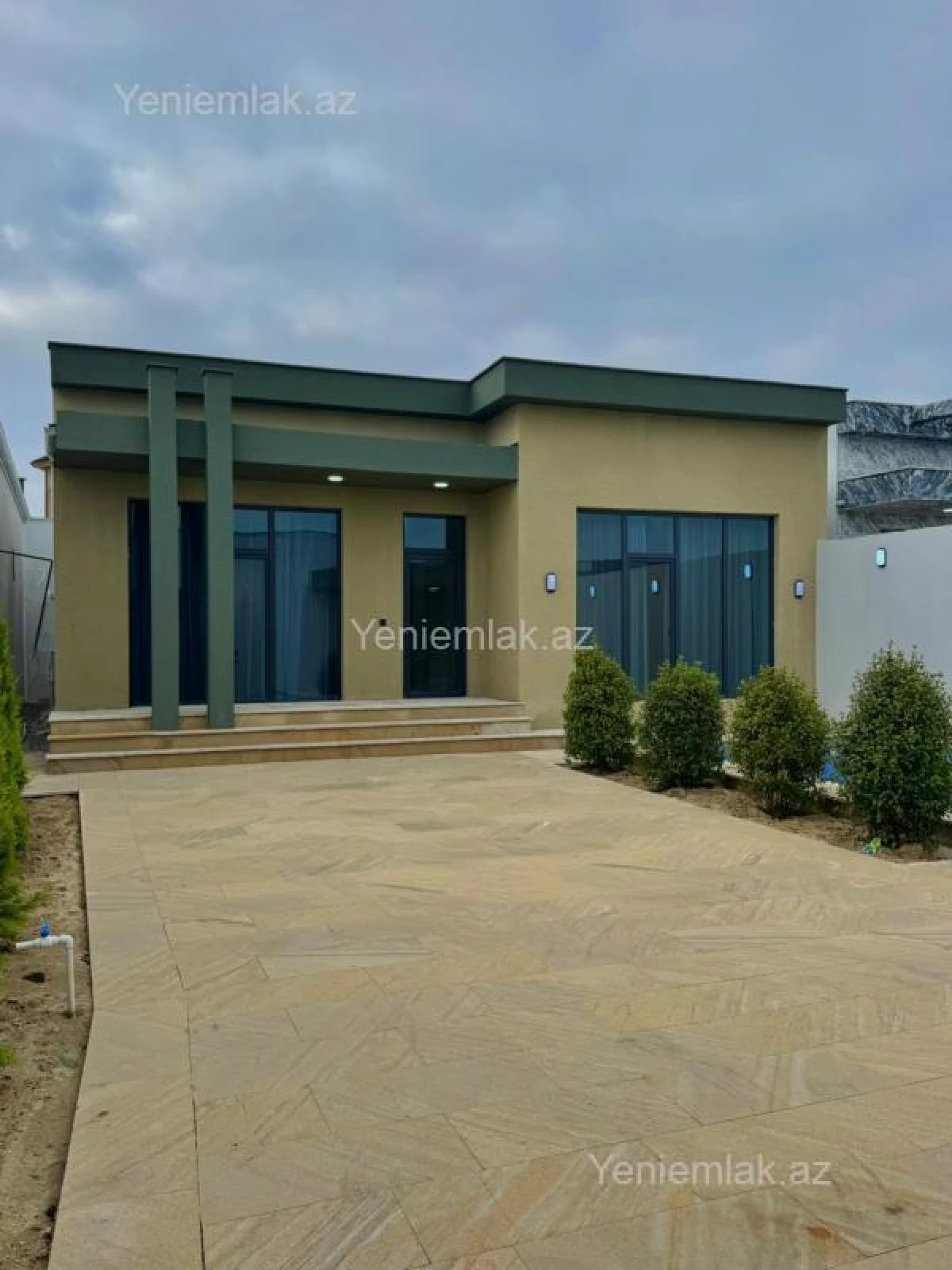 Satılır 4 otaqlı həyət evi 170 m²