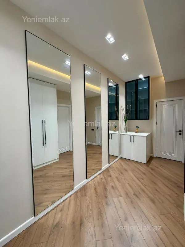 Satılır 2 otaqlı yeni tikili 60 m²